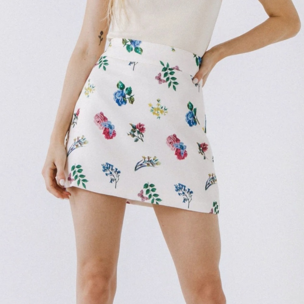 Floral Mini Skirt NWT